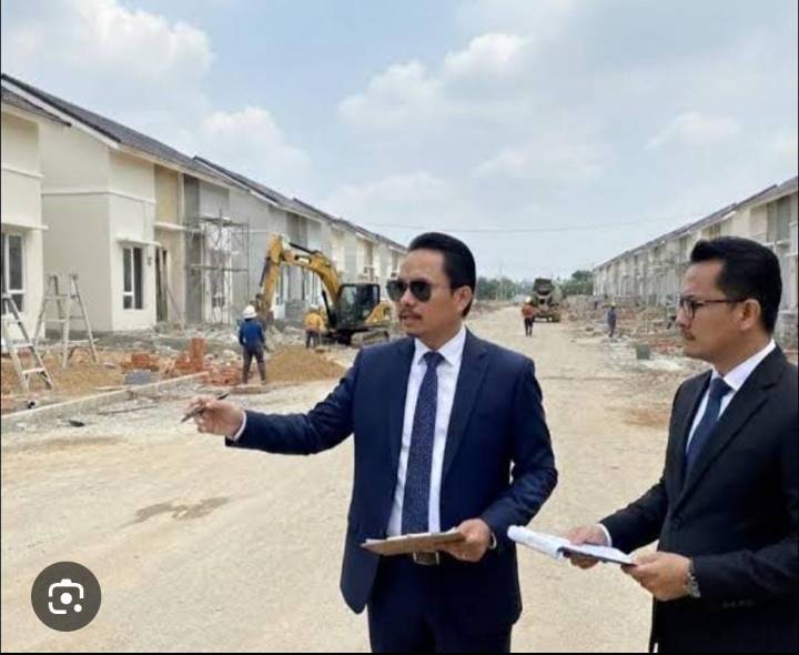 Dr. H Tubagus Bahrudin SE, MM Mengkroscek Kesiapan Serah Terima unit Rumah 