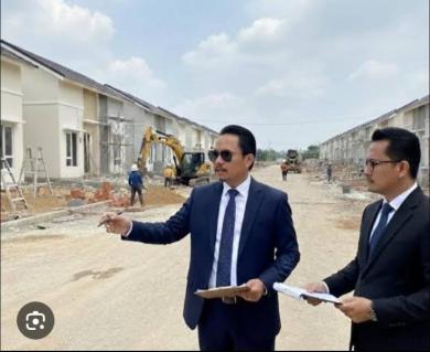 Dr. H Tubagus Bahrudin SE, MM Mengkroscek Kesiapan Serah Terima unit Rumah 