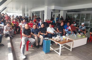 Dandim 0901/Samarinda Antusias Nonton Bareng Laga Piala Dunia Portugal vs Kroasia Bersama Kadispora Dandim 0901/Samarinda Antusias Nonton Bareng Laga Piala Dunia Portugal vs Kroasia Bersama Kadispora